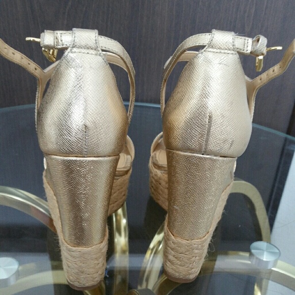 Michael Kors Heels - Picture 2 of 3